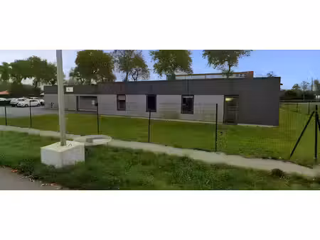 vente locaux professionnels 0 pièces 522 m² à luçon (85400)  1 338 750 €