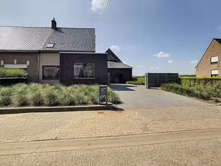huis te huur in poperinge met 4 slaapkamers