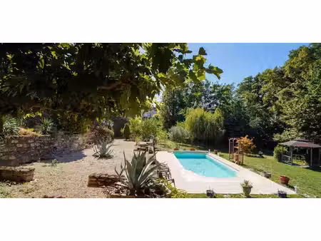 maison avec piscine et jardin macon (71)