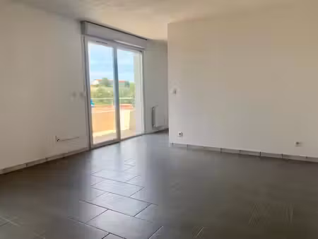 vente appartement 4 pièces 84m2 bourg-de-péage 26300 - 149000 € - surface privée