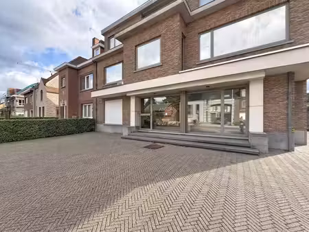 commercieel te huur in sint-gillis-waas