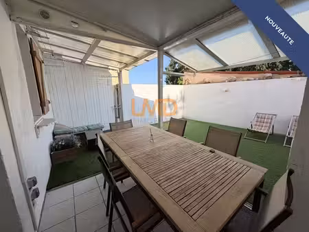 maison de ville t4 80 m2 avec cour