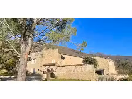 maison avec piscine et jardin valence (26)