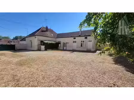vente maison 8 pièces 175.4 m² à fontaine-fourches (77480)  215 000 €