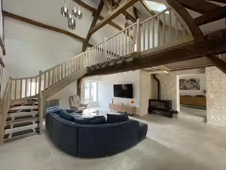 saint jean de braye - longère rénovée t7 - 204 m² habitable - terrain clos de 890m² -