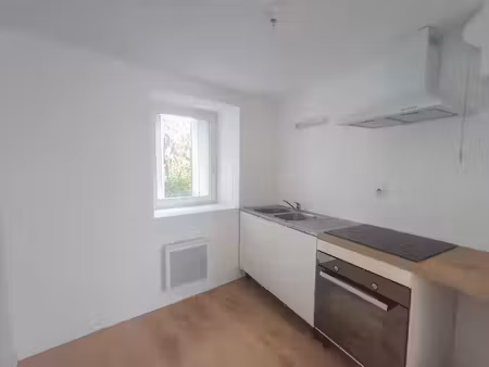 location appartement 1 pièce 22 m² à nogent-sur-vernisson (45290)