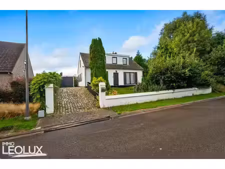 maison à vendre à asse  dans un emplacement de choix avec un
