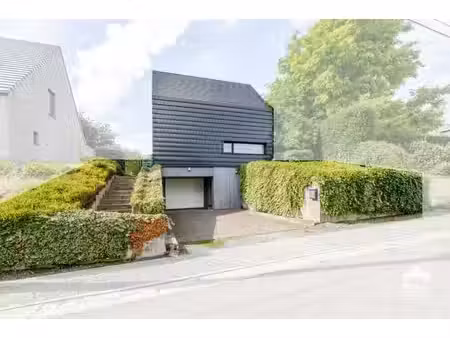 maison 4 façades économe en énergie avec 4 chambres