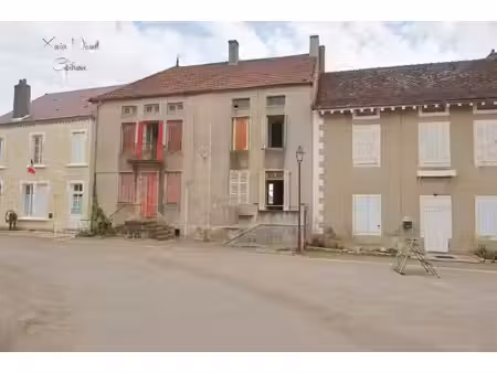 maison à vendre saint sernin du plain 10 pièce(s) 240m2 129 500€