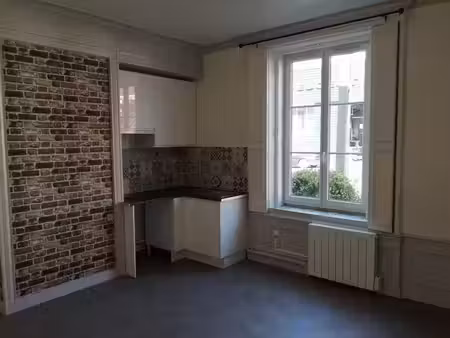 location appartement 1 pièce 33 m² à noailles (60430)