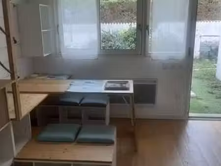 location appartement t1 meublé à la rochelle (17000) : à louer t1 meublé / 21m² la rochell