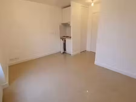 location appartement t1 à malakoff (92240) : à louer t1 / 15m² malakoff