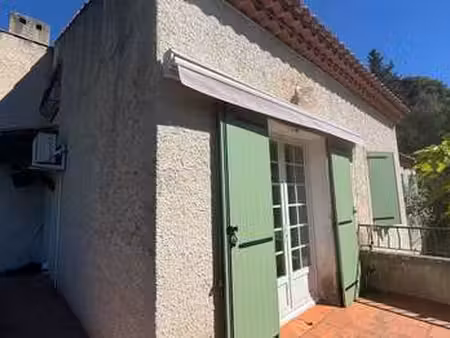 location maison à ceyreste (13600) : à louer / 130m² ceyreste