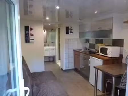 location appartement t1 meublé à nevers (58000) : à louer t1 meublé / 18m² nevers