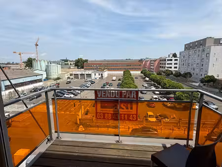 2 pieces 38m² avec balcon en dernier étage et parking sous-sol