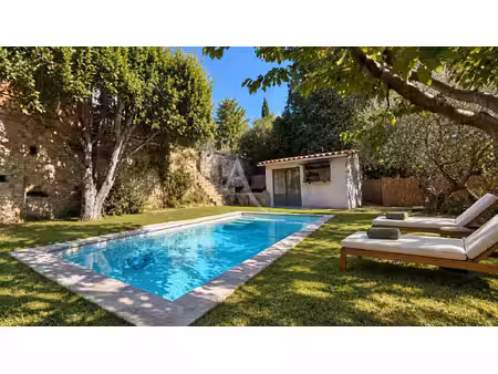 villa 160m2 centre ville de manosque au calme piscine jardin garage