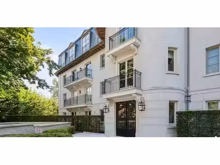 app. rez-de-chaussée à vendre à brasschaat pour € 1.550.000 avec 2 chambres à coucher