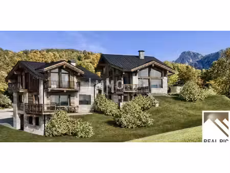 chalet avec vue panoramique et terrasse peisey-nancroix (73)