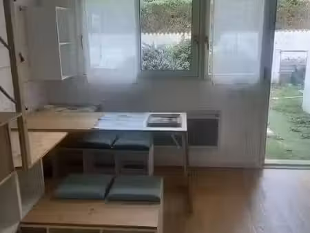 location meublée appartement 1 pièce 21 m² à la rochelle (17000)  640 €