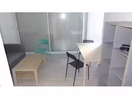 location meublée appartement 2 pièces 27 m² à toulouse (31000)  565 €