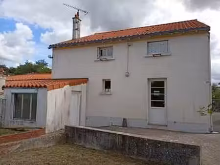 vente maison à la verrie (85130) : à vendre / 111m² la verrie