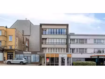 bureau à louer à koksijde pour € 1.400