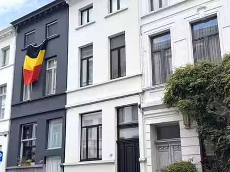 maison de maître avec jardin sud dans le quartier convoité d