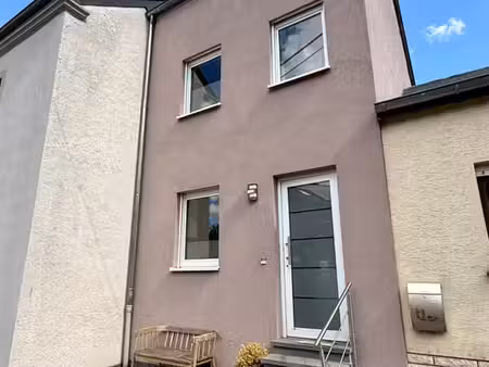 jolie maison 3 chambres avec terrasse à rachecourt