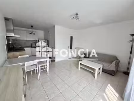 location appartement 2 pièces meublé à brest (29200) : à louer 2 pièces meublé / 45m² bres