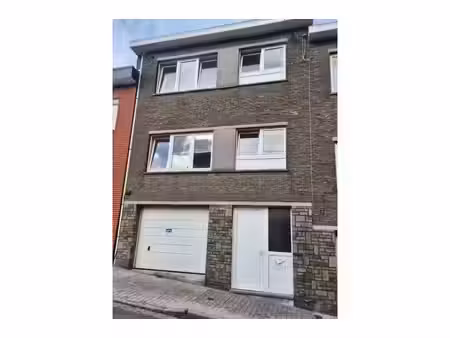 appartement à louer à rue de point de vue 8 ans (vwd18769)