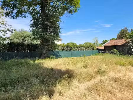 vente terrain 400 m² à les mathes (17570)  115 000 €