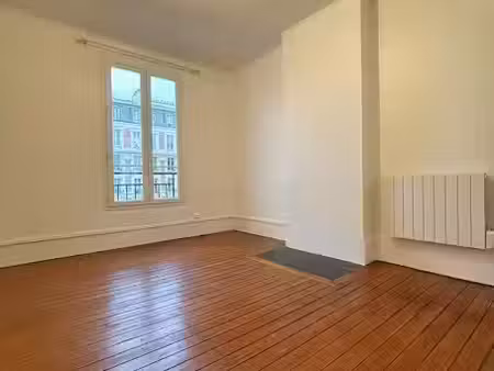 location appartement 2 pièces 44 m² à saint-denis (93200)  975 €