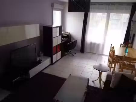 location appartement 3 pièces 71 m² à lyon 2ème (69002)  1 500 €