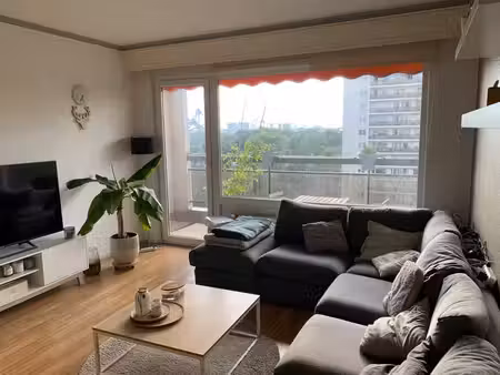 appartement 60m² avec terrasse.