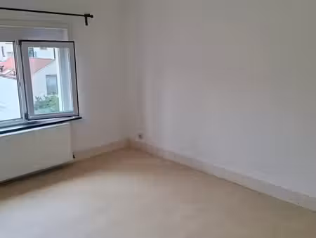 appartement 1 ch. à louer à saint-gilles
