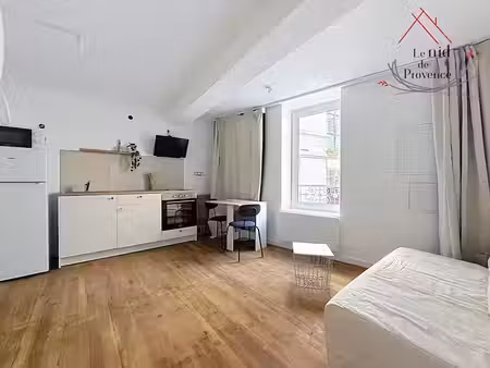 location meublée appartement 1 pièce 17 m² à orange (84100)  500 €