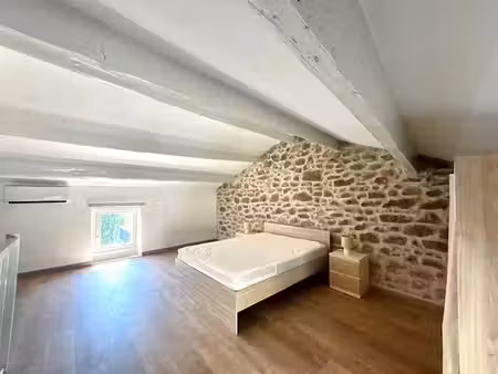 location appartement 2 pièces 50 m² à orange (84100)  629 €