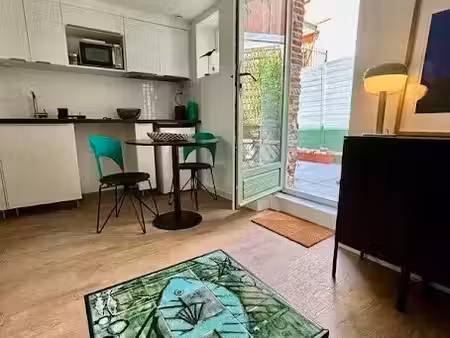 location meublée appartement 1 pièce 17 m² à toulouse (31000)  615 €