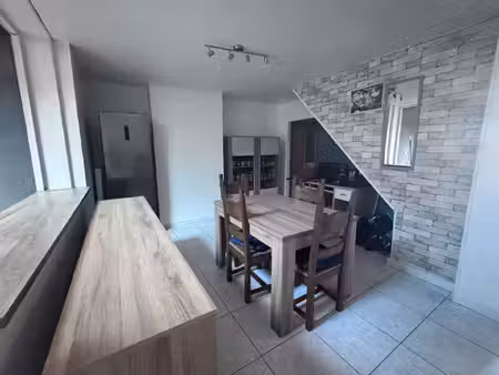 maison avec 2 appartements cysoing (59)