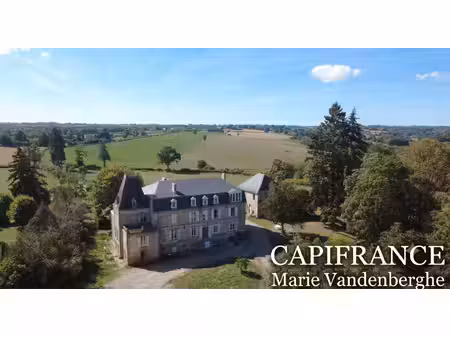 château du xviᵉ siècle à aigurande - 600 m² habitables - 9 ha de prairies et bois – pays d