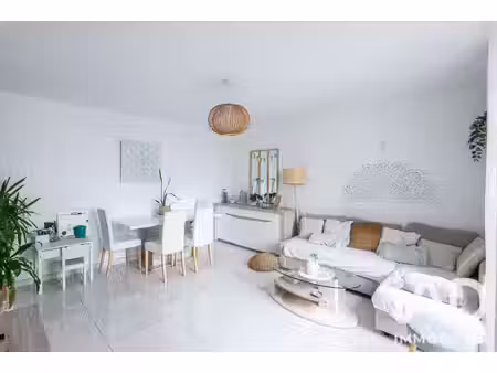 appartement à les ulis (91940)