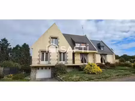 vente maison 8 pièces 206 m² le mené (22330)