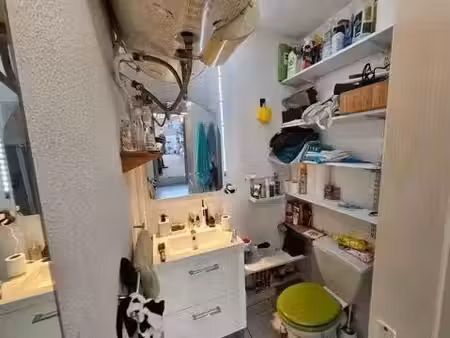 location meublée appartement 1 pièce 21 m² à aix-en-provence (13090)  720 €