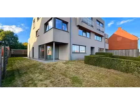 appartement à louer à bavikhove pour € 980 avec 2 chambres à coucher