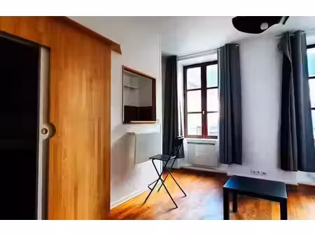location meublée appartement 1 pièce 22 m² à nantes (44000)  600 €