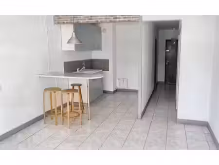 location appartement 1 pièce 33 m² à rouen (76000)  410 €