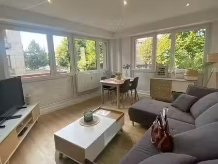 location meublée appartement 3 pièces 57 m² à strasbourg (67000)  1 300 €