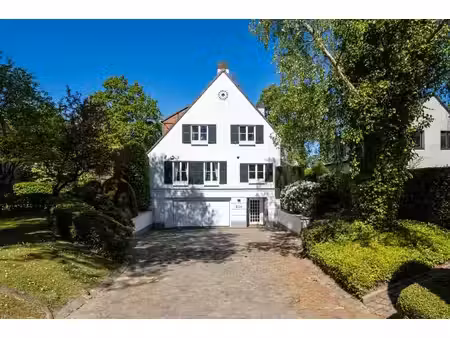 maison 4 façades avec jardin à woluwe-saint-pierre