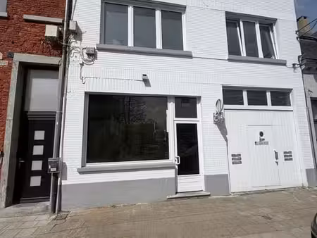 rdc commercial très bien situé dans le centre de mons