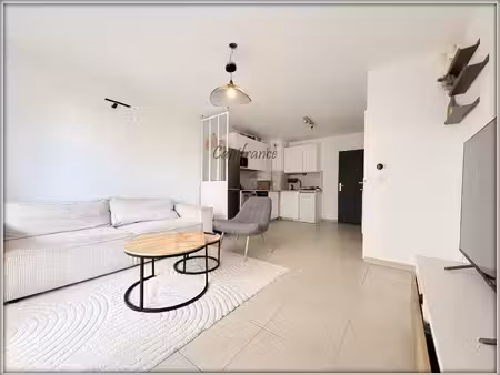 gagny (93) — appartement à louer 2 pièces meublé récent avec jardin privatif de 50 m² + pa